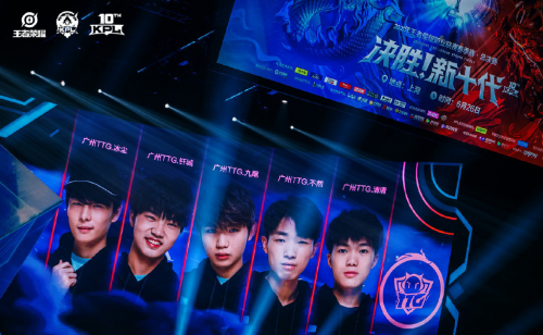 性和每个球 性和每个球