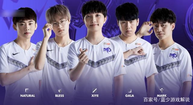 他来到球队 他来到球队