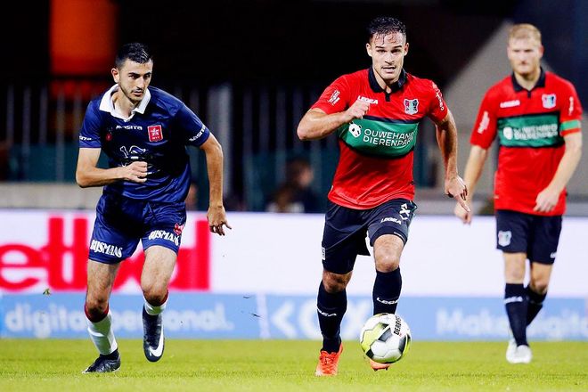 切入侧背 切入侧背